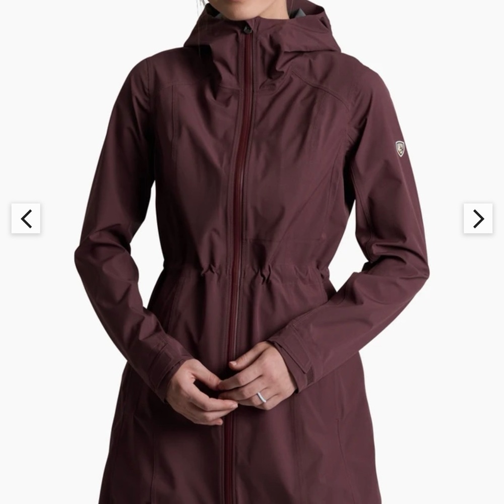Excellent condition STRETCH VOYAGR™ TRENCH